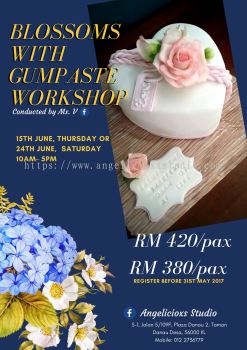 Blossoms with Gumpaste Workshop