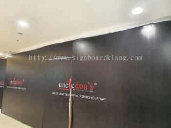 uncledon shopping mall indoor hoarding signgae signboard