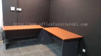 FREE DELIVERY & INSTALLATION WRITING OFFICE TABLE GT 127 l RECTANGULAR TABLE OFFICE FURNITURE l AMPANG l KUALA LUMPUR l TOP 10 BEST SELLING