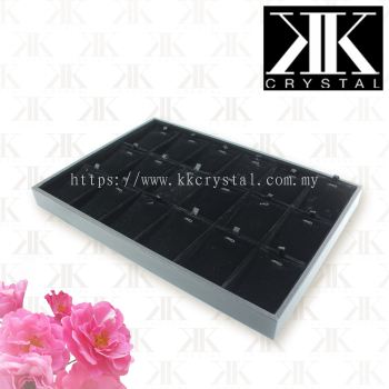 Displays, Pendant Tray, With 18 Indivial Piece, 24x35x4.5cm