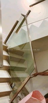 Stainless Steel Staircase Glass Railing With 12mm Tempered Clear Glass @ Setapak 