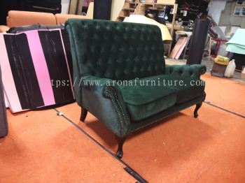 UL CHESTERFIELD SOFA