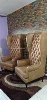 KING ARM CHAIR