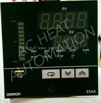 OMRON E5AK Temperature Controller