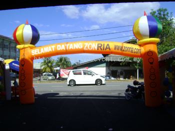 Welcome Balloon Arch