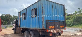 马来西亚半岛 10 吨卡车起重机租赁