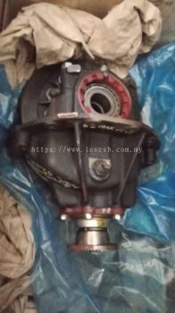 Nissan UD Kuzer Rear Axle Gearbox / Differential Gearbox