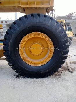 New Tyre 18.00X33
