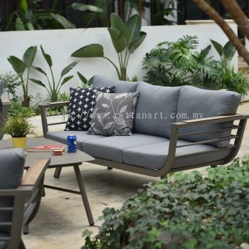 OUTDOOR SOFA FRIO - 3 SEATER