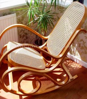 WOODEN ROCKING CHAIR WITH RATTAN NETTING