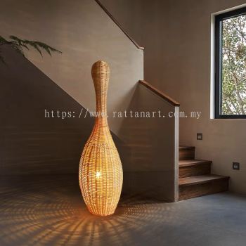 RATTAN FLOOR LAMP