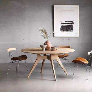 LOGAN. WOODEN ROUND DINING TABLE