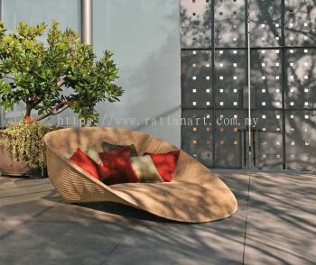 SYNTHETIC LOUNGE CHAIR ( OUTDOOR / INDOOR )