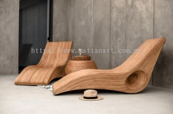 RATTAN LAZY CHAIR