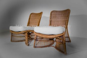 RATTAN LOUNGE CHAIR