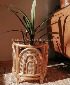 RATTAN PLANTER POT