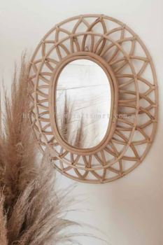 RATTAN MIRROR