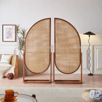 RATTAN PARTITION ( SINGLE PIECE)