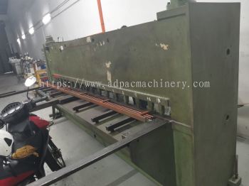 Used Hydraulic Shearing Machine / Cutting Machine 