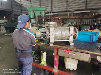 Repairing of vacuum pump @Job at Asia Honour Paper Mentakab 