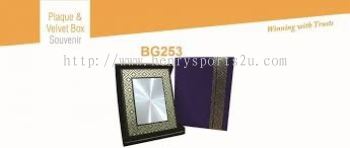 BG253 Plaque & Velvet Box Souvenir