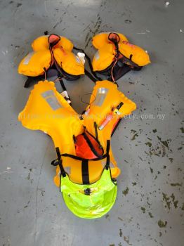 INFLATABLE LIFE JACKET