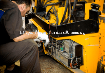 Forward Solution Engineering Pte Ltd : Forklift Repairing 