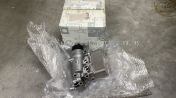 Mercedes AMG Engine Oil Cooler A1391801400