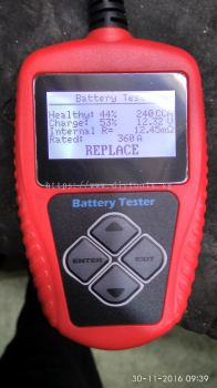 BATTERY TESTER: LCD DISPLAY AUTO 12V BATTERY ANALYSIS TESTER SHOWS:VOLTAGE,CCA,HEALTH,CHARGED CYCLE