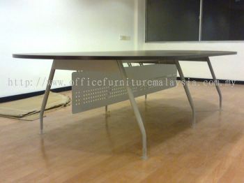 Conference table with inula leg and modesty panel