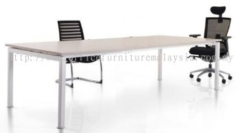 Rectangular conference table with rumex leg