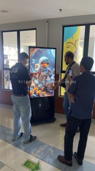 Standing kiosk