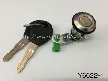 NISSAN C22 Y6622-1FR DOOR LOCK SET (FRH)