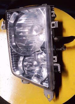 MAZDA T5000 HEADLAMP