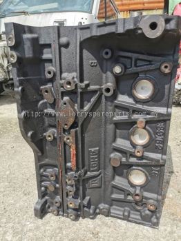 ISUZU NPR66 4HG1 ENGINE BLOCK