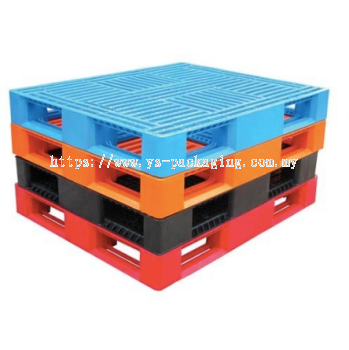 Plastic Wrapping Pallet