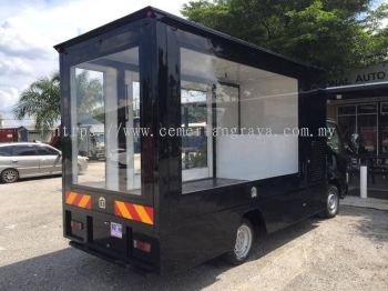 Event Truck / Mobile Stage Truck