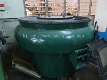 Vibratory Tumbling Machine