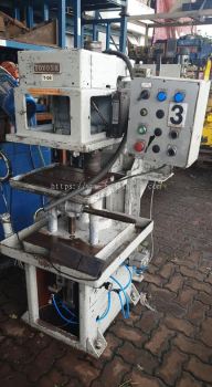 TOYOSK Multi Spindle Tapping Machine