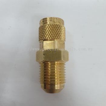 VACUUM RATED ADAPTOR WITH GASKET 3/8'' X 1/4''SAE
