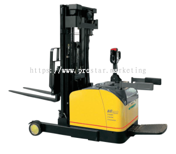 REACH STACKER TRUCK