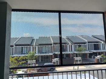 BALCONY SITE FENCING WITH DIAMOND NET @JALAN HOPEA U15/23, ELMINA VALLEY 5, ELMINA WEST, SHAH ALAM