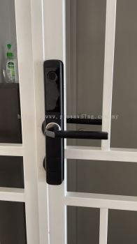 SMART DIGITAL GRILL DOOR LOCK @PANGSAPURI TAMING MUTIARA, KAJANG, SELANGOR