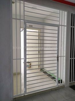 SWING DOOR GRILL @Opal Residence,Mutiara Heights Kajang, SELANGOR