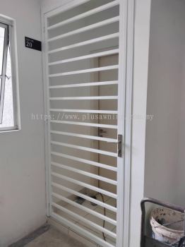 SWING DOOR GRILL @KARISMA APARTMENT, ECO MAJESTIC, JALAN MAJESTIC 3A/5, SEMENYIH