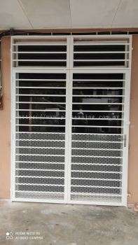 SWING DOOR GRILL @JALAN PP 13/8, TAMAN PUTRA PERDANA, PUCHONG, SELANGOR