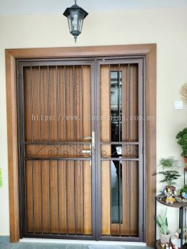 WROUGHT IRON DOOR GRILL @Jalan Megah 2/1, Taman Megah 2, cheras 43200