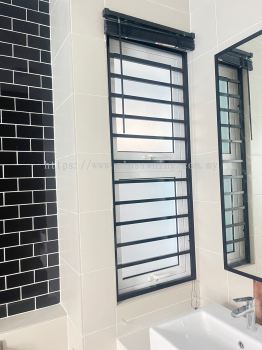 WINDOW GRILL @JALAN TIARA SOUTH 3, TIARA SOUTH, SEMENYIH, SELANGOR