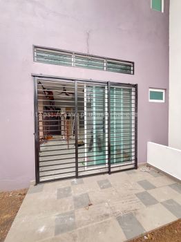 SLIDING DOOR GRILL @JALAN TIARA SOUTH 3, TIARA SOUTH, SEMENYIH, SELANGOR