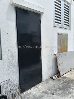 IRON PLATE DOOR GRILL @Alamat : Animalia Veterinary Clinic, 211, Jalan Sendayan 2/3, Metro Sendayan, Bandar Sri Sendayan, 71950, Seremban, Negeri Sembilan